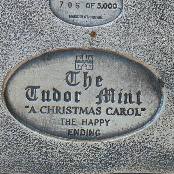 Tudor Mint Christmas Carol Pewter Figurine The Happy Ending Signed 706/5000 - Picture 9 of 14